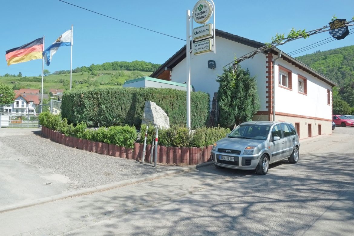 120 Albersweiler
