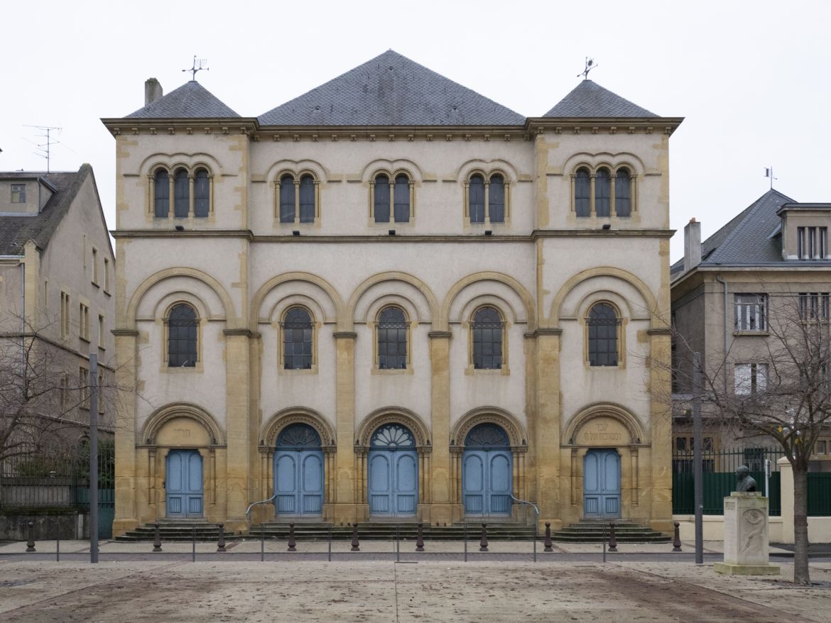 16 metz